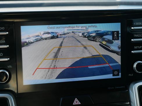 Used 2021 Kia Sorento EX image 27