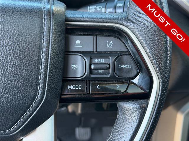 Used 2023 Toyota Sequoia Limited AWD/4WD image 20
