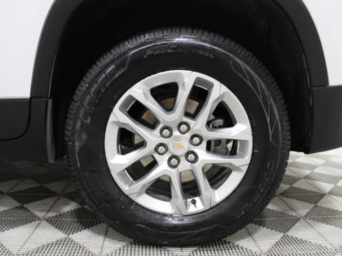 Used 2021 Chevrolet Traverse LT AWD/4WD image 47