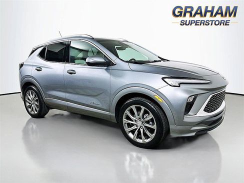 Used 2024 Buick Encore GX Avenir w/ Avenir Technology Package AWD/4WD image 1