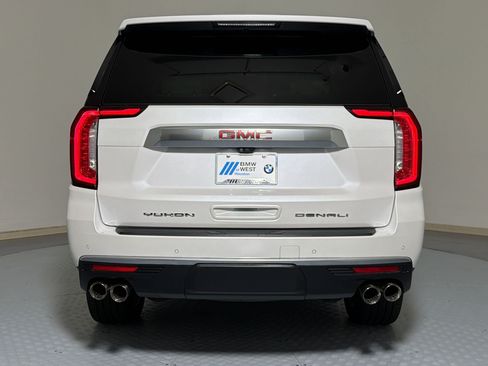 Used 2021 GMC Yukon Denali w/ Denali Premium Package AWD/4WD image 9