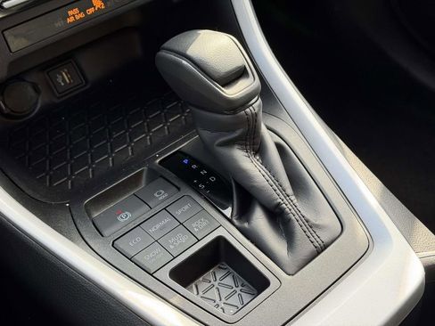 Used 2025 Toyota RAV4 LE image 6