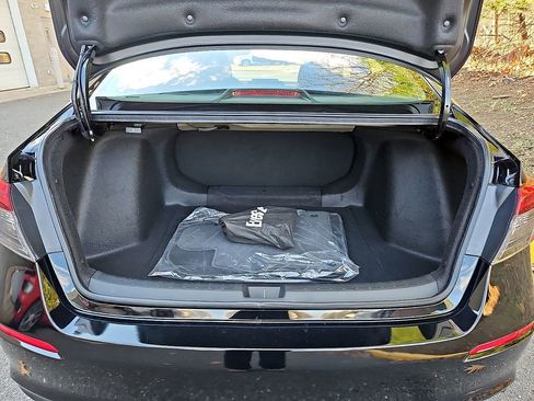 Used 2023 Honda Civic Sport image 29