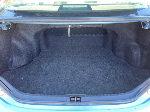 Used 2013 Toyota Camry LE image 20