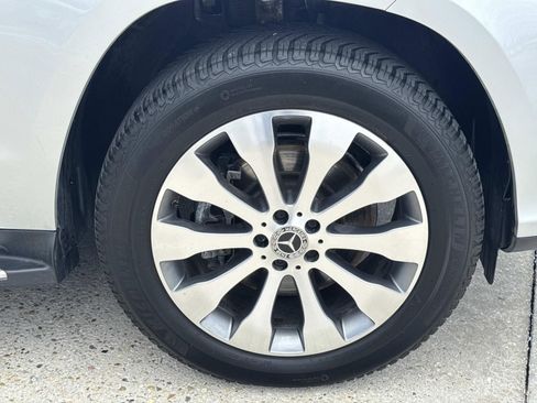 Used 2019 Mercedes-Benz GLS 450 4MATIC image 4