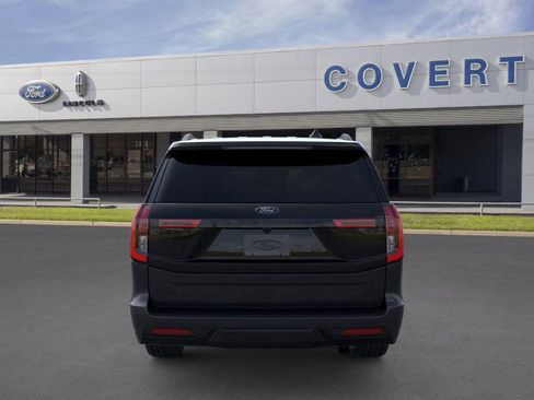 New 2026 Ford Expedition Max Platinum image 5