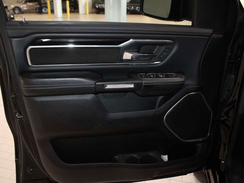Used 2022 RAM 1500 Laramie w/ Sport Appearance Package image 9