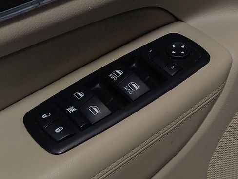 Used 2016 Jeep Grand Cherokee Limited w/ Luxury Group II AWD/4WD image 27
