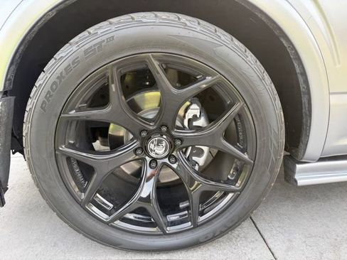 Used 2024 Ford F150 Lariat w/ Equipment Group 502A High image 5