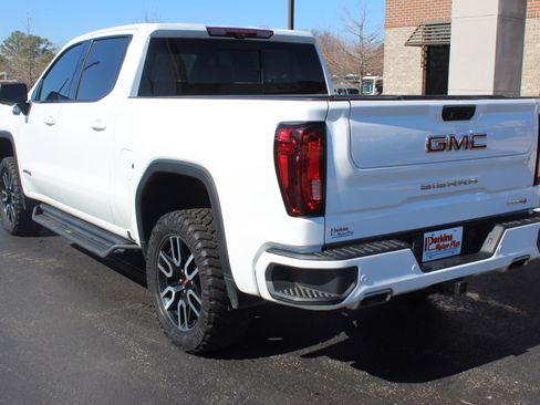 Used 2023 GMC Sierra 1500 AT4 w/ AT4 Premium Package image 8