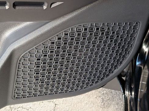 Certified 2025 Toyota Tacoma SR5 image 10