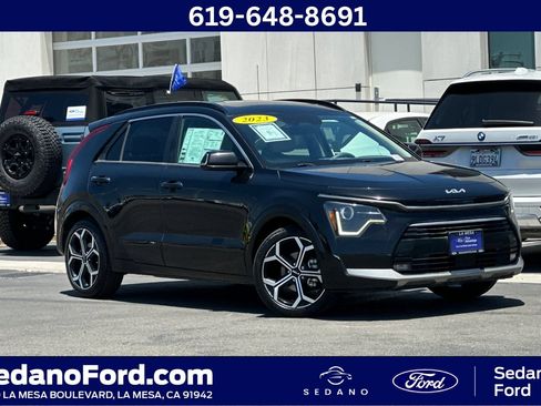 Used 2023 Kia Niro EX Touring FWD image 1