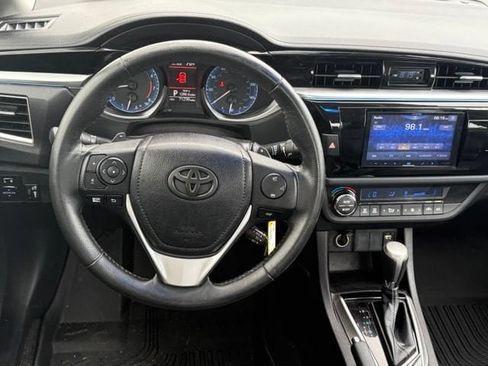 Used 2016 Toyota Corolla S FWD image 17