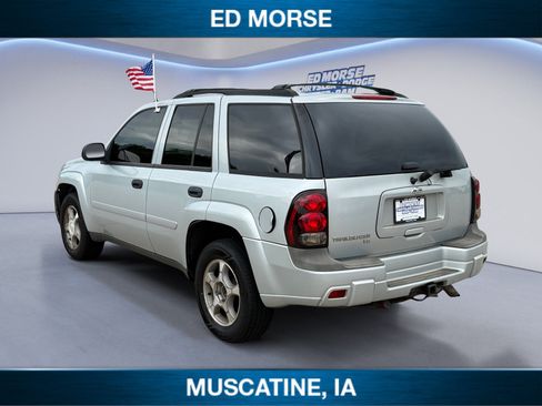 Used 2008 Chevrolet TrailBlazer 4WD image 3