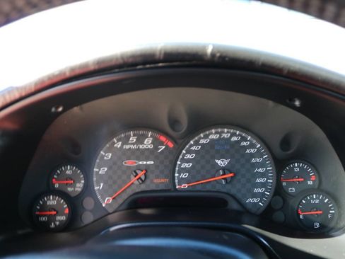 Used 2001 Chevrolet Corvette Z06 w/ Memory Pkg image 69