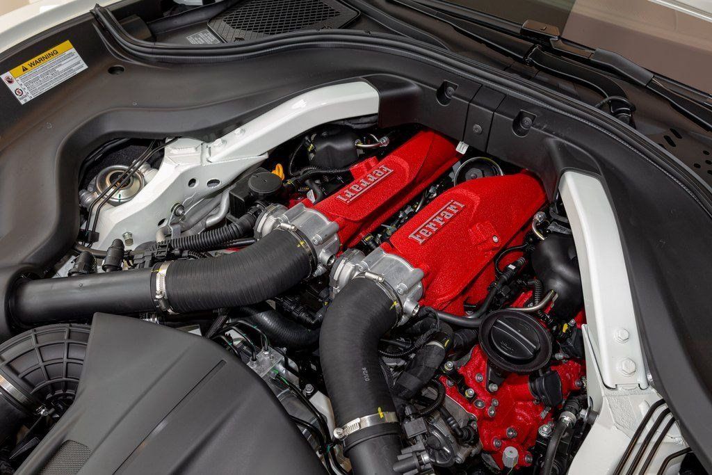 Used 2024 Ferrari Roma Spider RWD image 36