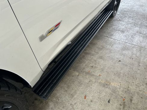 Used 2024 Cadillac Escalade V AWD/4WD image 19