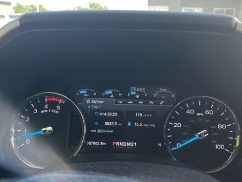 Used 2017 Ford F350 Lariat w/ Lariat Ultimate Package AWD/4WD image 9