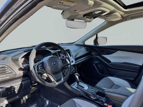 Used 2020 Subaru Crosstrek 2.0i Premium w/ Moonroof Package 1 AWD/4WD image 22