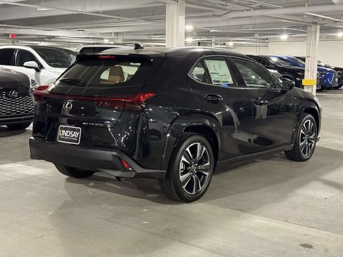 Used 2026 Lexus UX 300h AWD w/ Accessory Package (2T) image 9