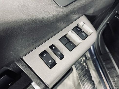 Used 2015 Ford F350 Lariat w/ Lariat Ultimate Package image 19