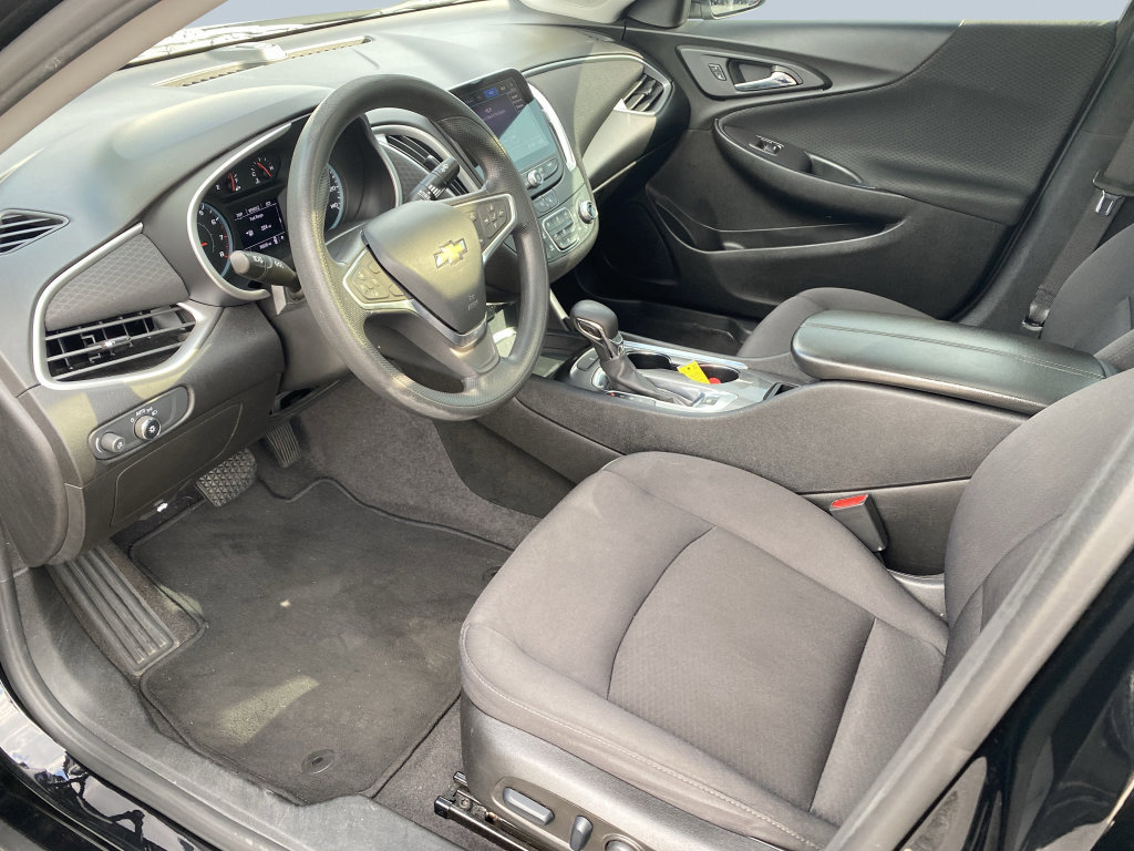 Used 2022 Chevrolet Malibu LT FWD image 10