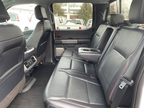 Used 2022 Ford F150 Lariat w/ Equipment Group 502A High AWD/4WD image 15
