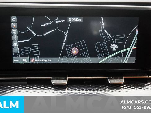 Used 2022 Kia Carnival SX Prestige FWD image 37