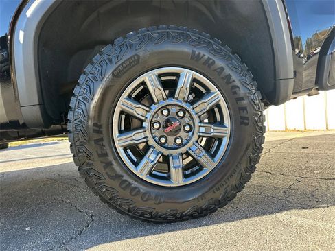 Used 2025 GMC Sierra 1500 AT4X image 20