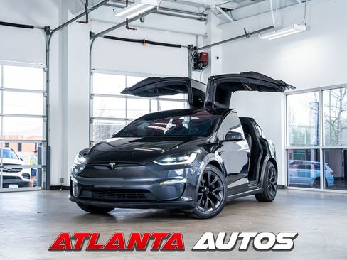 Used 2024 Tesla Model X image 1