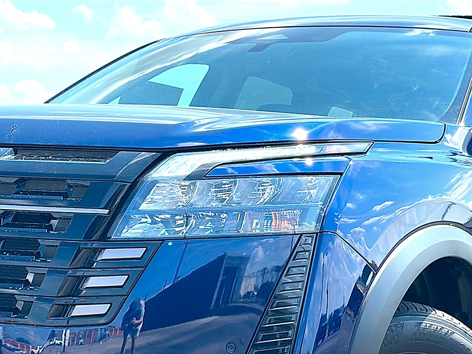 New 2026 Nissan Pathfinder SV FWD image 4