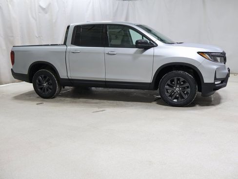 New 2026 Honda Ridgeline Sport image 5
