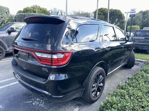 Used 2021 Dodge Durango GT image 3