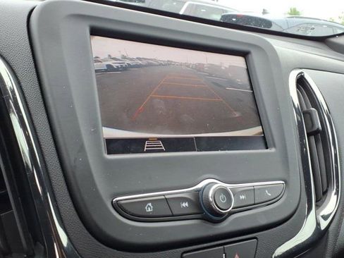 Used 2024 Chevrolet Equinox RS w/ LPO, Floor Liner Package AWD/4WD image 13