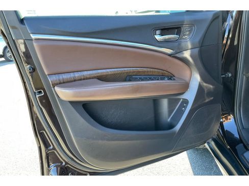 Used 2018 Acura MDX SH-AWD w/ Advance Package image 10