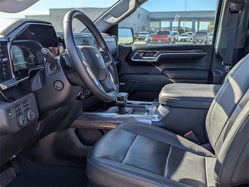 Certified 2024 Chevrolet Silverado 1500 LTZ w/ LTZ Convenience Package II image 20