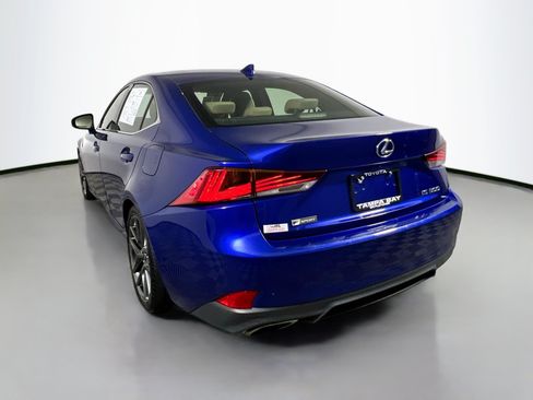 Used 2018 Lexus IS 300 F Sport w/ F Sport Package RWD image 8