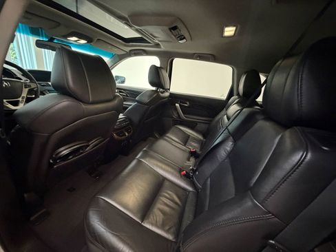 Used 2013 Acura MDX w/ Technology & Entertainment AWD/4WD image 16