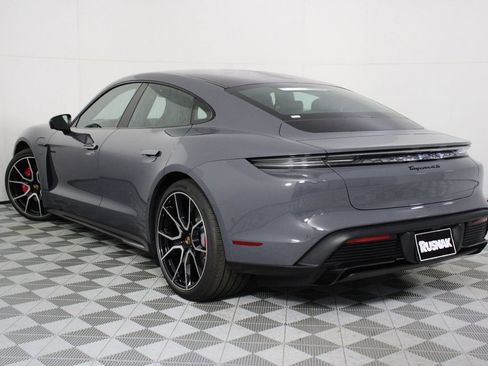 New 2026 Porsche Taycan 4S image 3