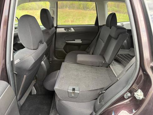 Used 2013 Subaru Forester 2.5X Premium AWD/4WD image 16
