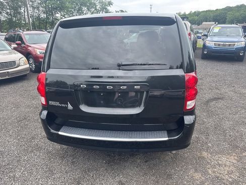Used 2019 Dodge Grand Caravan SE image 8