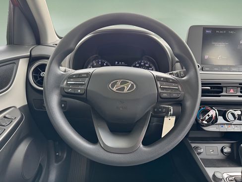 Used 2023 Hyundai Kona SE w/ Cargo Package AWD/4WD image 21