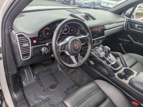 Used 2023 Porsche Cayenne Platinum Edition AWD/4WD image 12