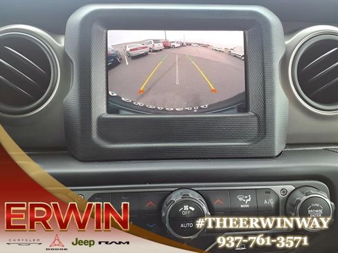 Certified 2022 Jeep Wrangler Unlimited Sport AWD/4WD image 25