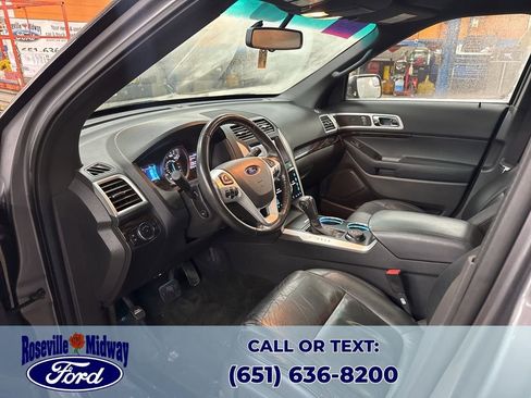 Used 2013 Ford Explorer Limited image 25