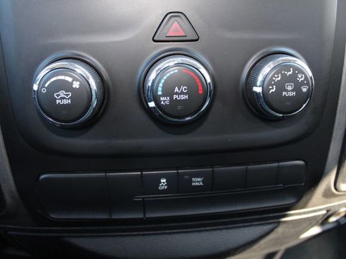 Used 2013 RAM 1500 Tradesman w/ Popular Equipment Group AWD/4WD image 13