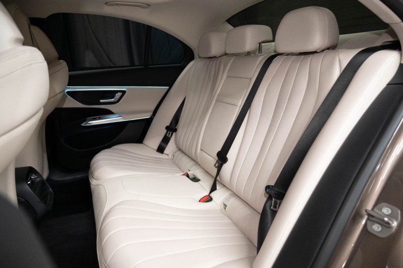 New 2027 Mercedes-Benz E 350 Sedan image 13