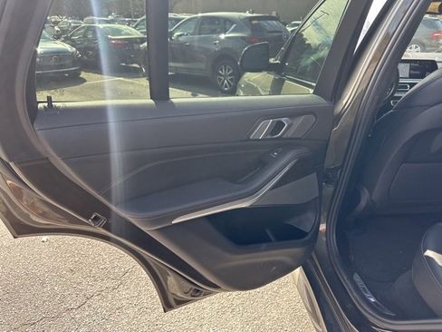 Used 2023 BMW X5 sDrive40i w/ M Sport Package image 10