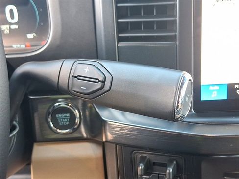 New 2026 Ford F250 Lariat w/ FX4 Off-Road Package image 10