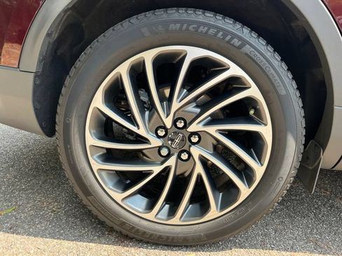 Used 2019 Lincoln Nautilus Reserve AWD/4WD image 19